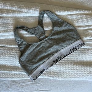 Calvin Klein Sports Bra